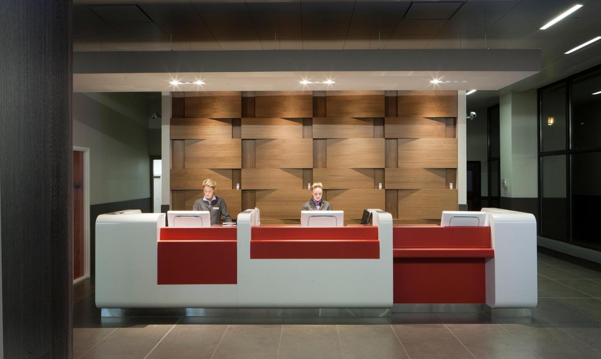 Doubletree By Hilton Downtown Ottawa