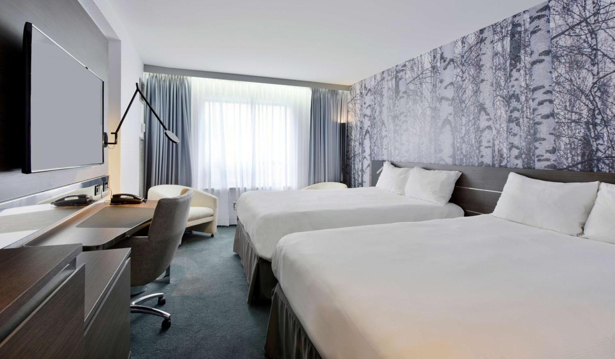Hotel Doubletree By Hilton Downtown 4*