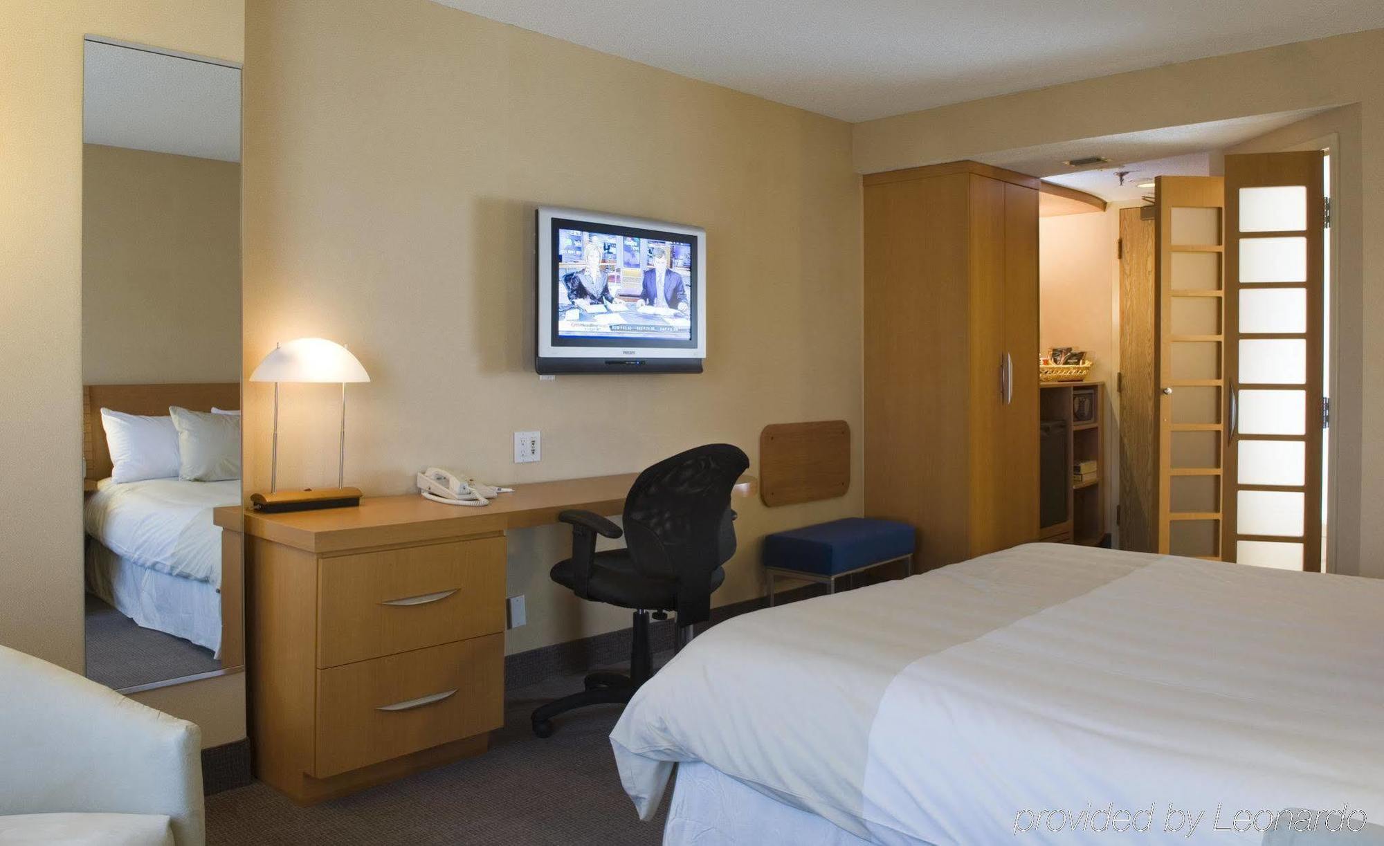 Doubletree By Hilton Downtown Hotel