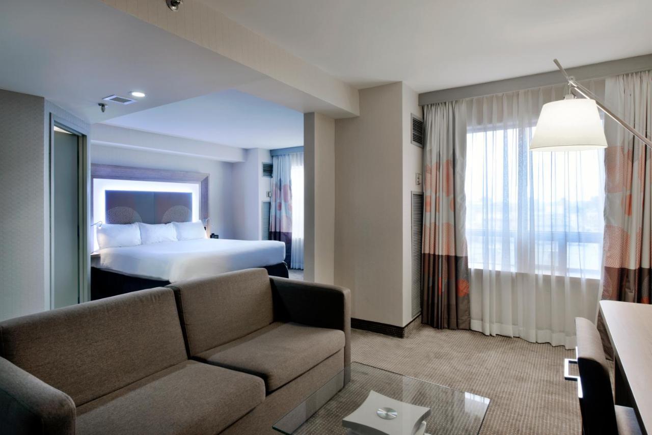 Hotel Doubletree By Hilton Downtown Ottawa